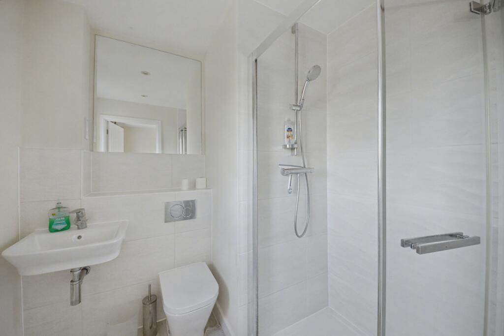 Additional image 17 of Appletree Way, Welwyn Garden City