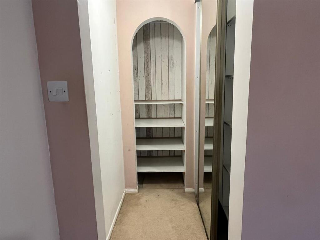 Additional image 11 of Tudor Close, Hatfield