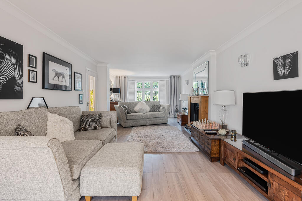 Additional image 10 of The Drive, Welwyn, Hertfordshire, AL6