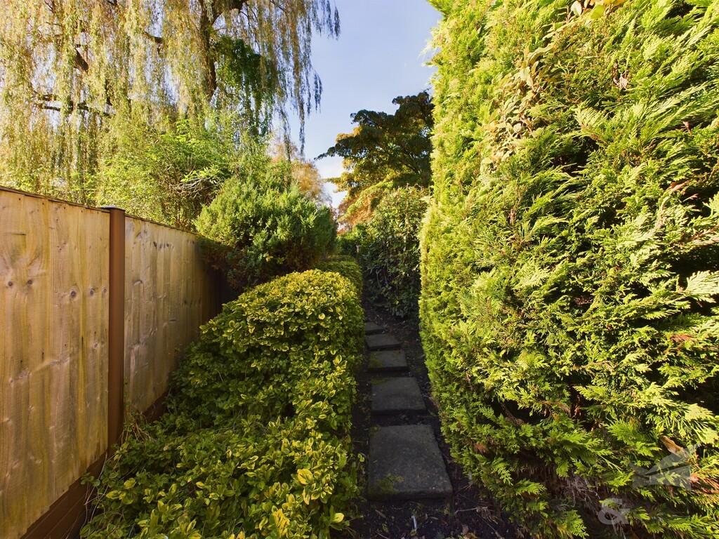 Additional image 23 of Fishpool Street, St Albans