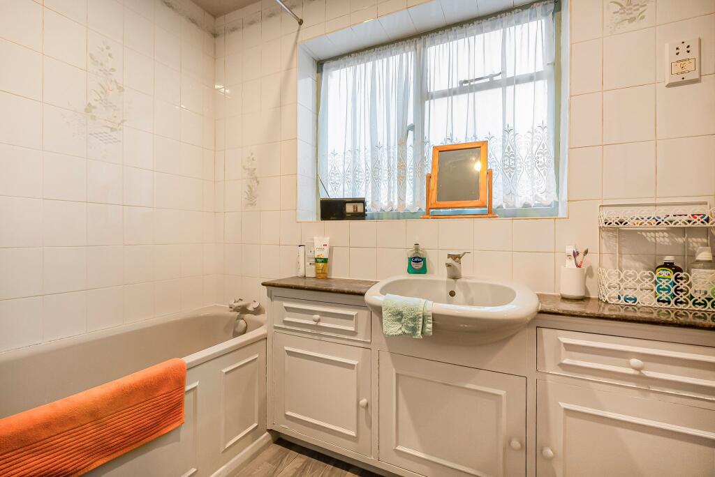 Additional image 19 of Moffats Lane,Brookmans Park , AL9