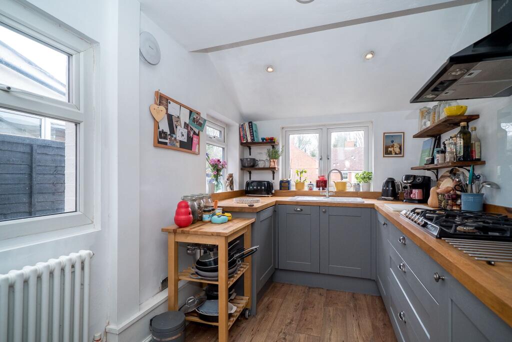 Additional image 3 of High Street, Markyate, AL3