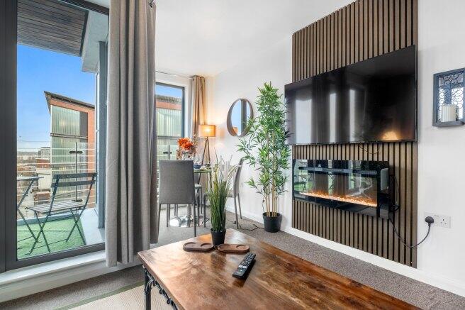 Additional image 31 of 165 Granville Street