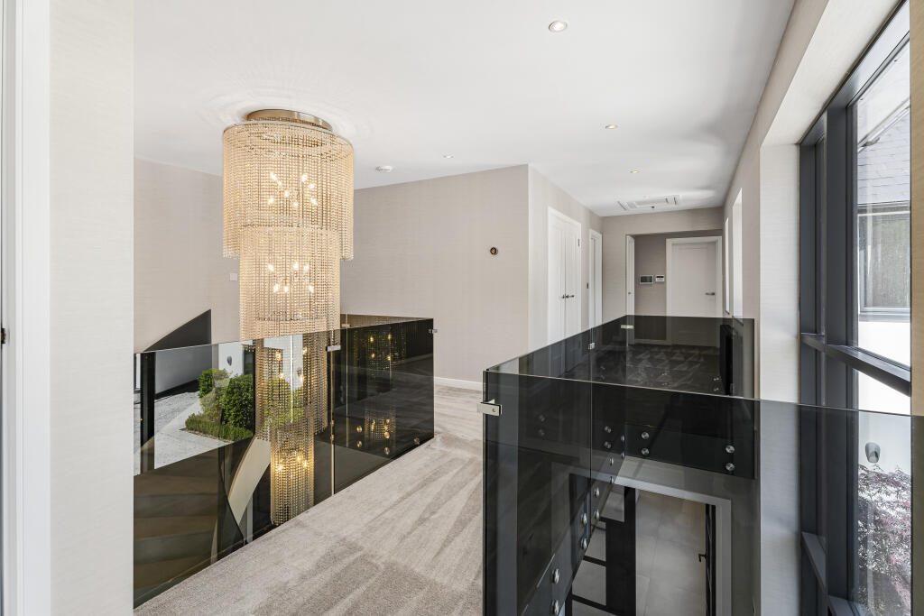 Additional image 14 of Orchard Road, Tewin, Welwyn, AL6