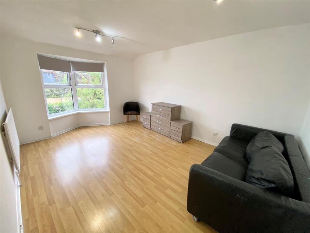 Additional image 9 of Woods Avenue, Hatfield