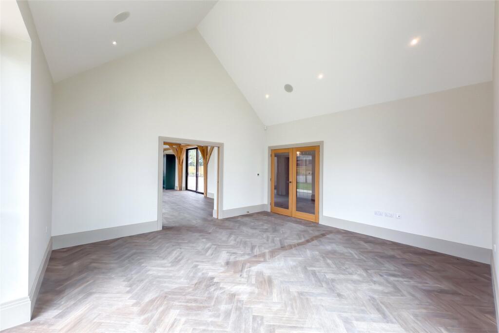 Additional image 12 of Poplars House, Kennel Lane, Kinsbourne Green, Harpenden, Hertfordshire, AL5