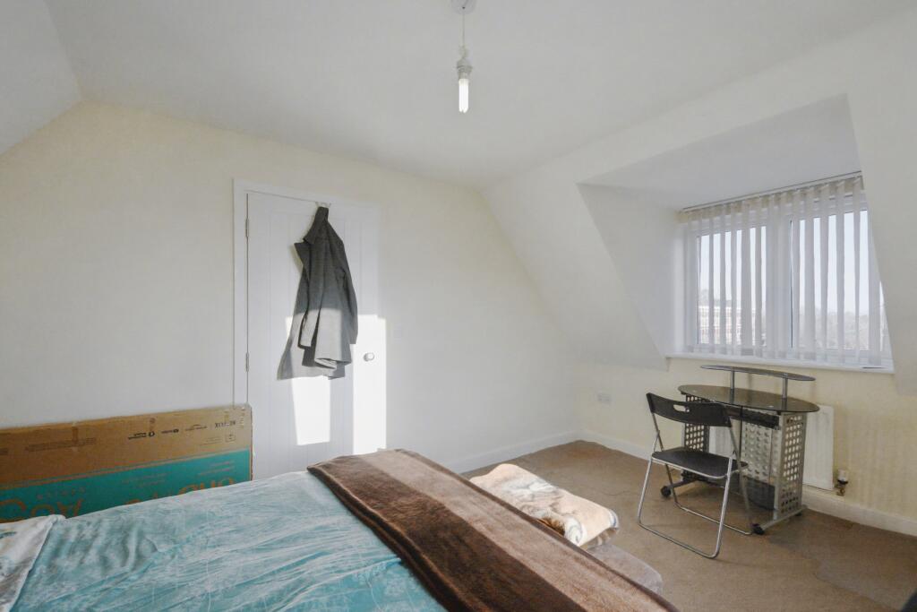 Additional image 10 of Appletree Way, Welwyn Garden City