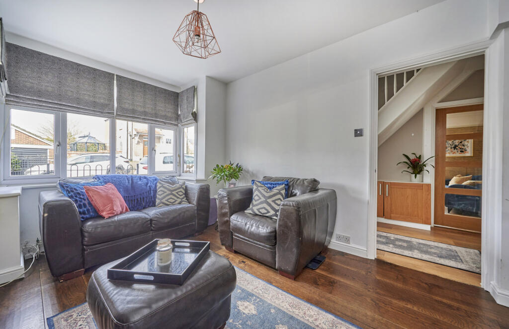 Additional image 12 of Bloomfield Road, Harpenden, Hertfordshire, AL5