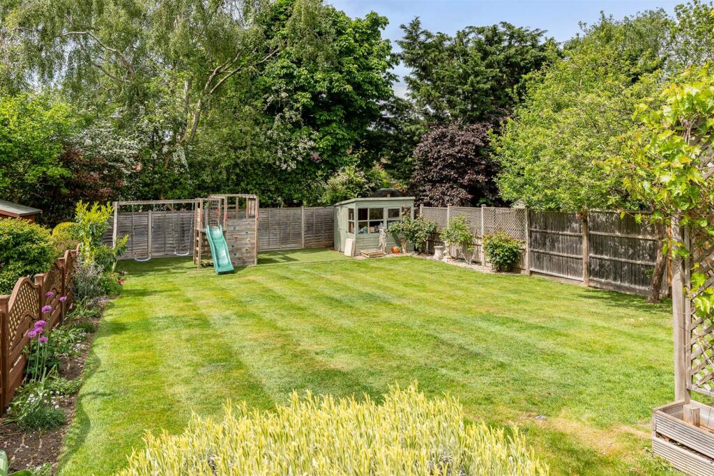 Additional image 16 of Longcroft Lane, Welwyn Garden City