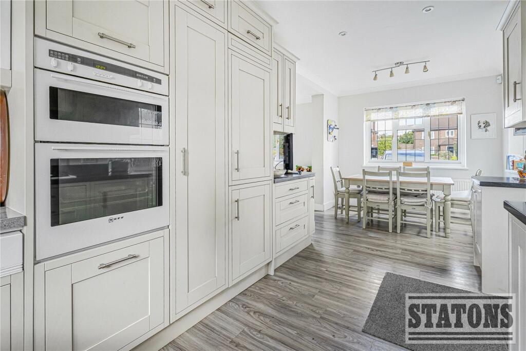 Additional image 23 of Mymms Drive, Brookmans Park, Hertfordshire, AL9