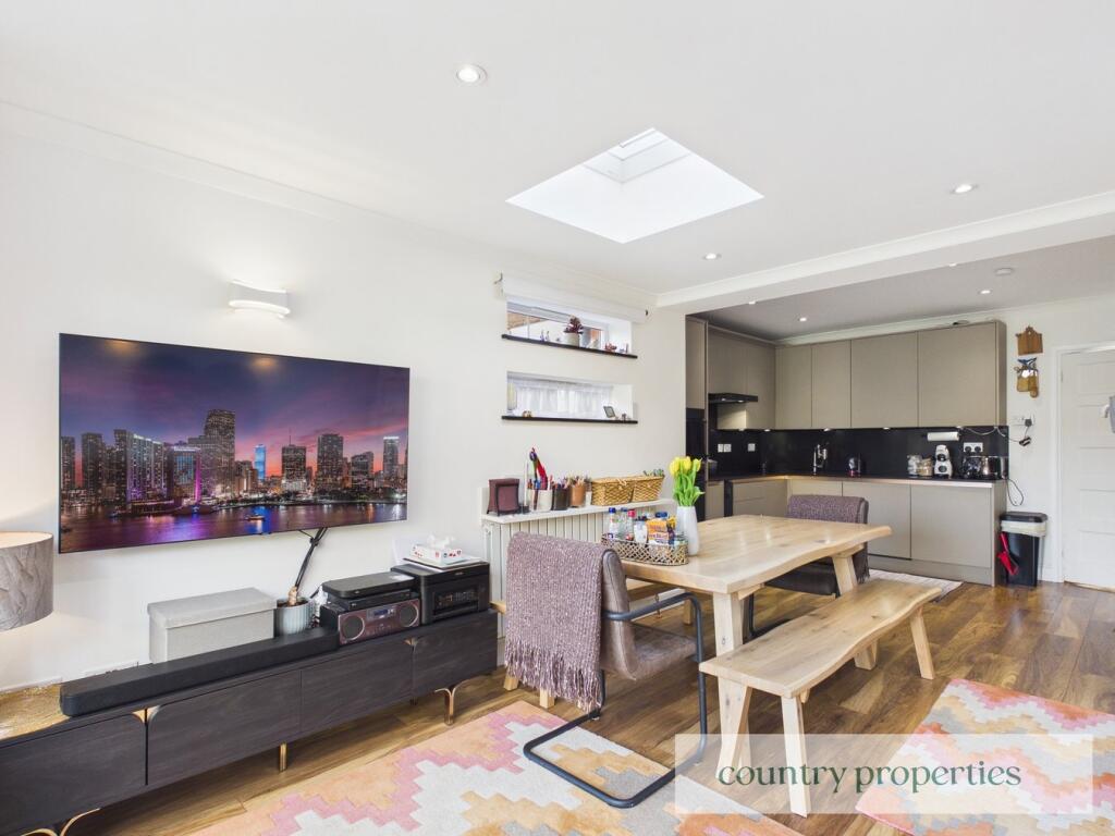 Additional image 8 of Springfields, Welwyn Garden City, AL8