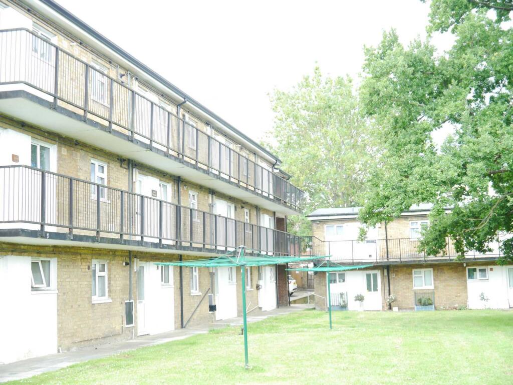 Additional image 8 of Feather Dell, Hatfield