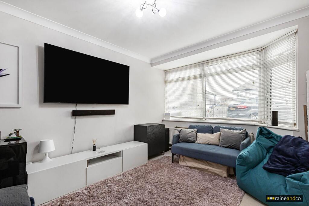 Additional image 3 of Broad Acres, Hatfield