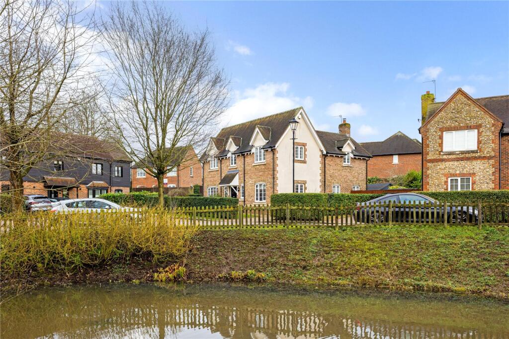 Additional image 16 of Meadow View, Redbourn, St. Albans, Hertfordshire, AL3