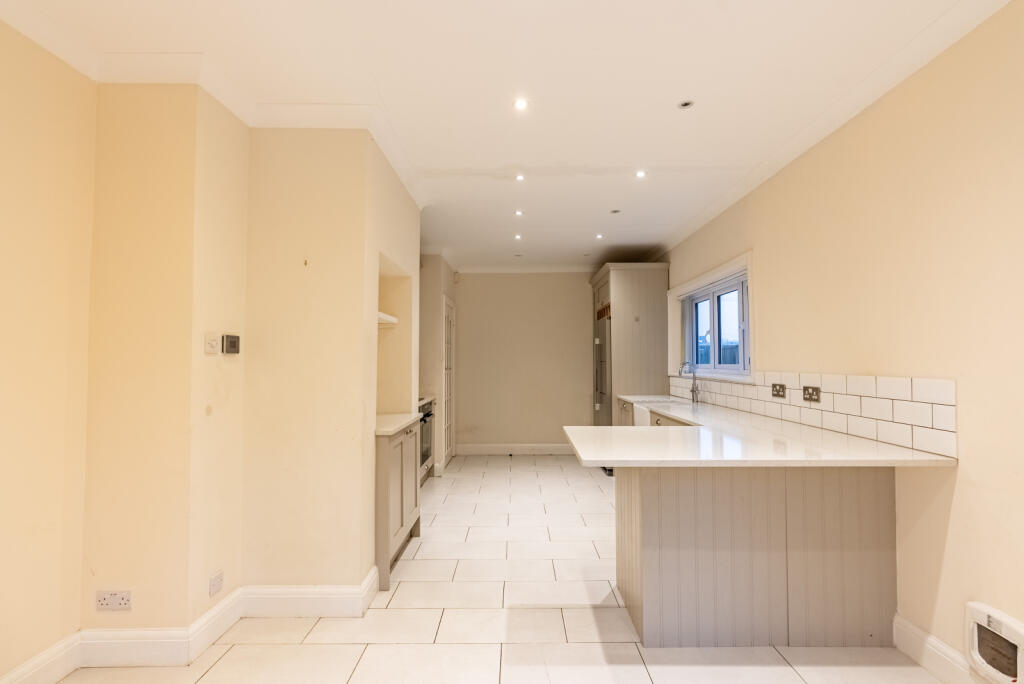 Additional image 16 of Bowers Way, Harpenden, Hertfordshire, AL5