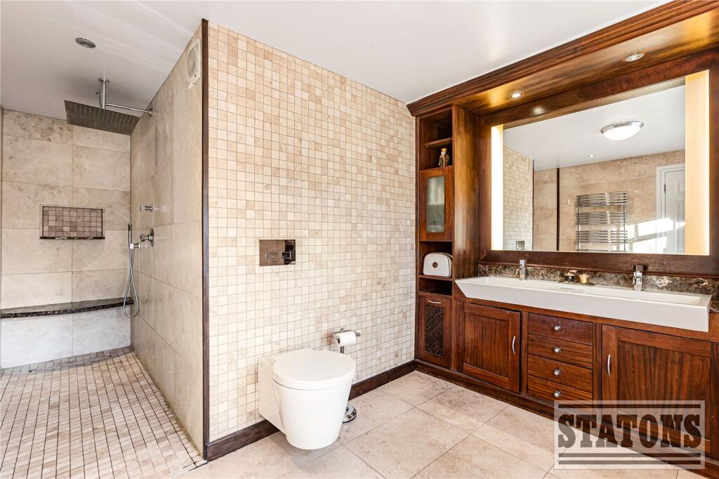 Additional image 21 of Kentish Lane, Brookmans Park, Hertfordshire, AL9