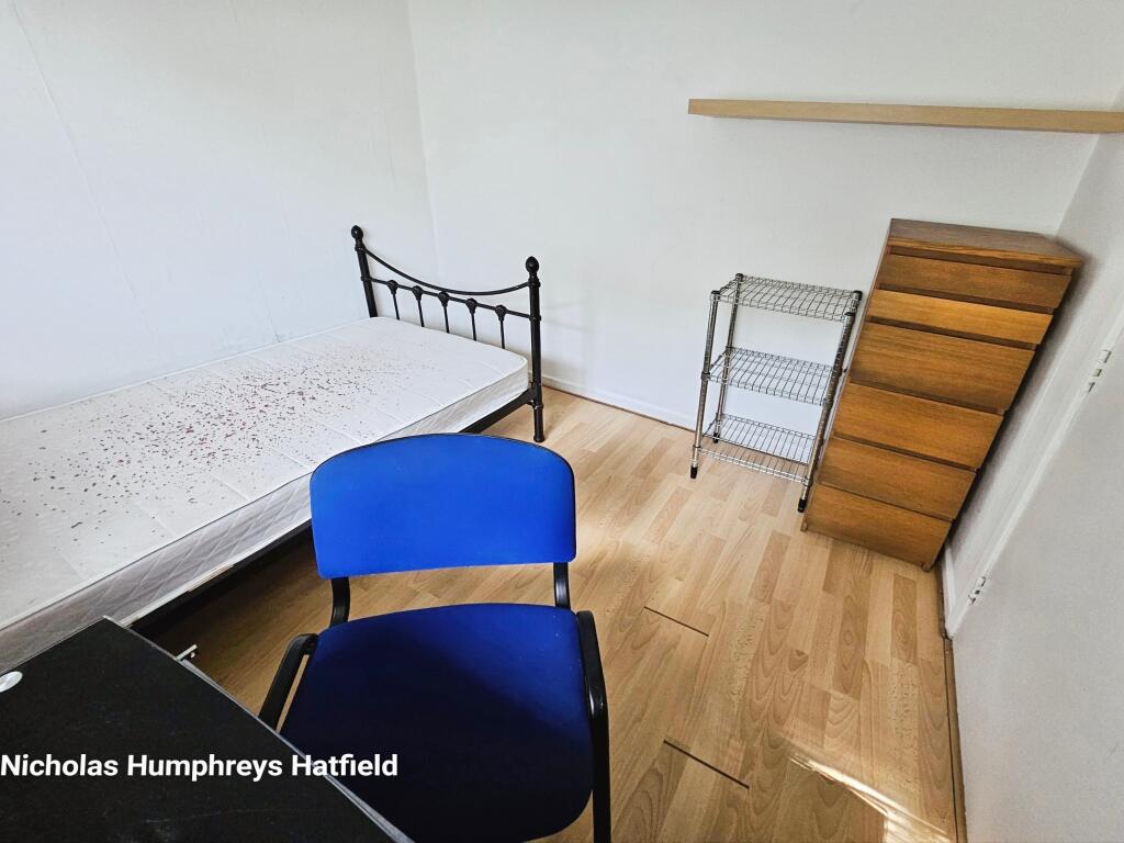 Additional image 5 of High Dells, Hatfield, AL10