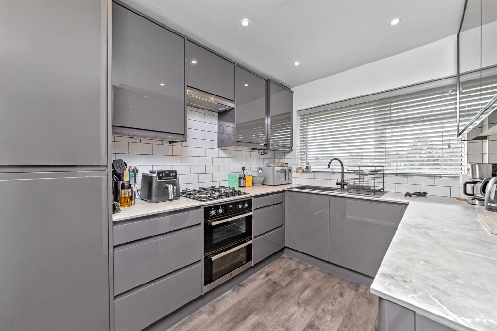 Additional image 10 of Hatfield Road, St. Albans