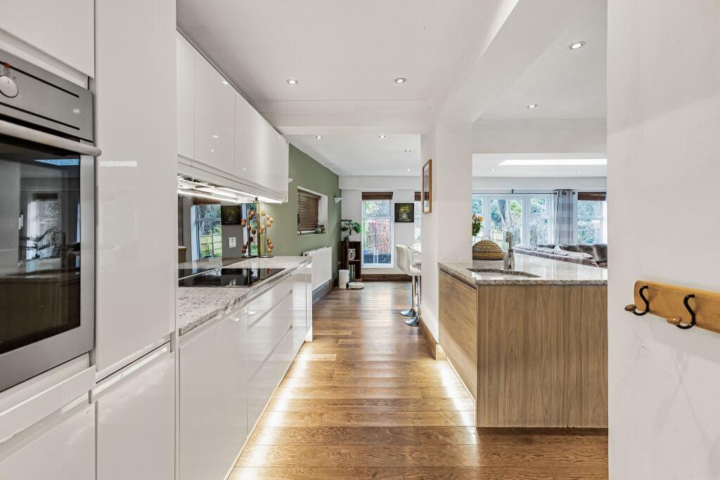 Additional image 6 of Bluebridge Road, Brookmans Park, AL9