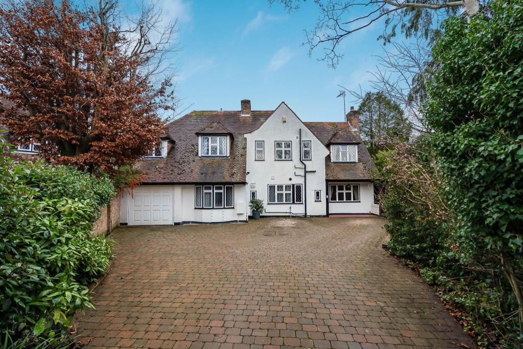 Additional image 27 of The Close, Brookmans Park, AL9