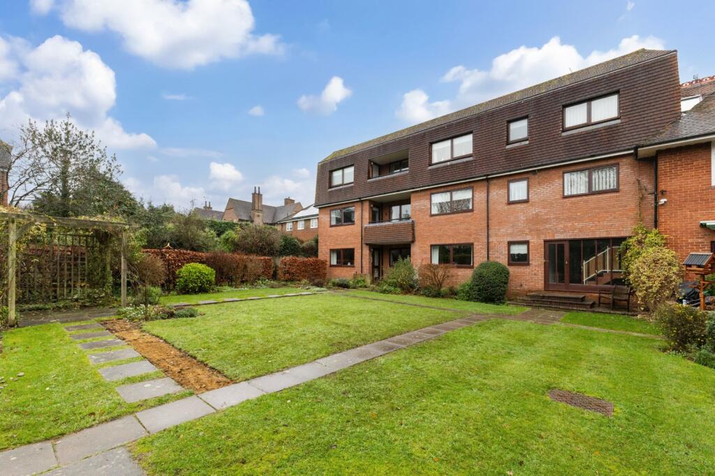 Additional image 10 of Kirkwick Avenue, Harpenden, Hertfordshire