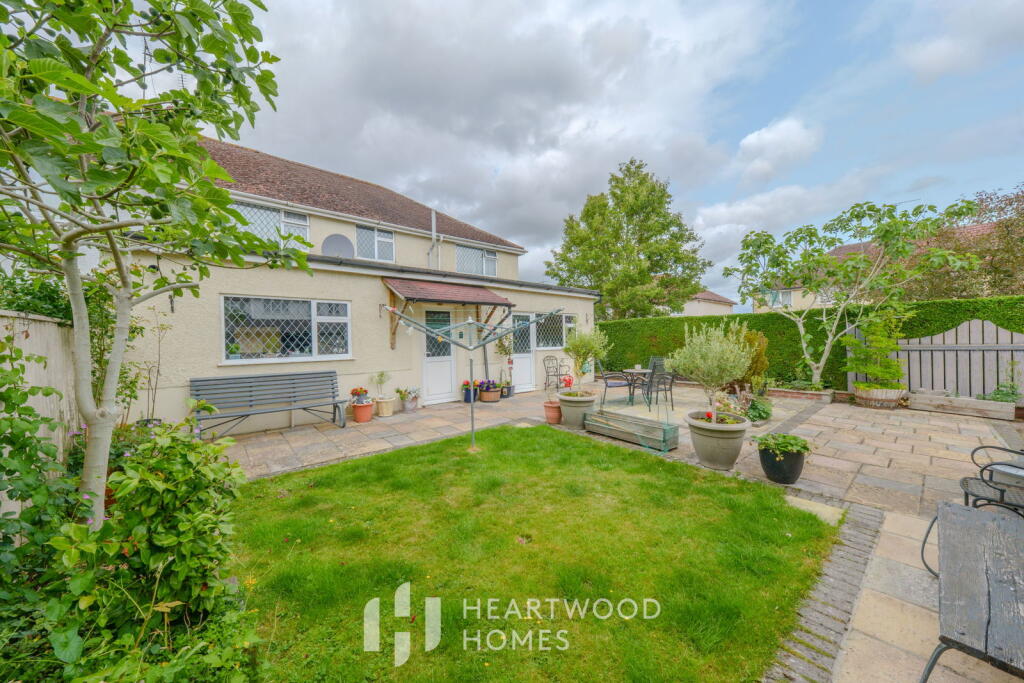 Additional image 4 of Harvey Road, London Colney, St. Albans, AL2 1NA