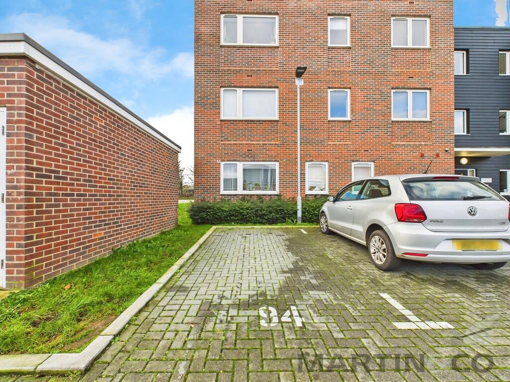 Additional image 19 of Blossom Drive, Welwyn Garden City