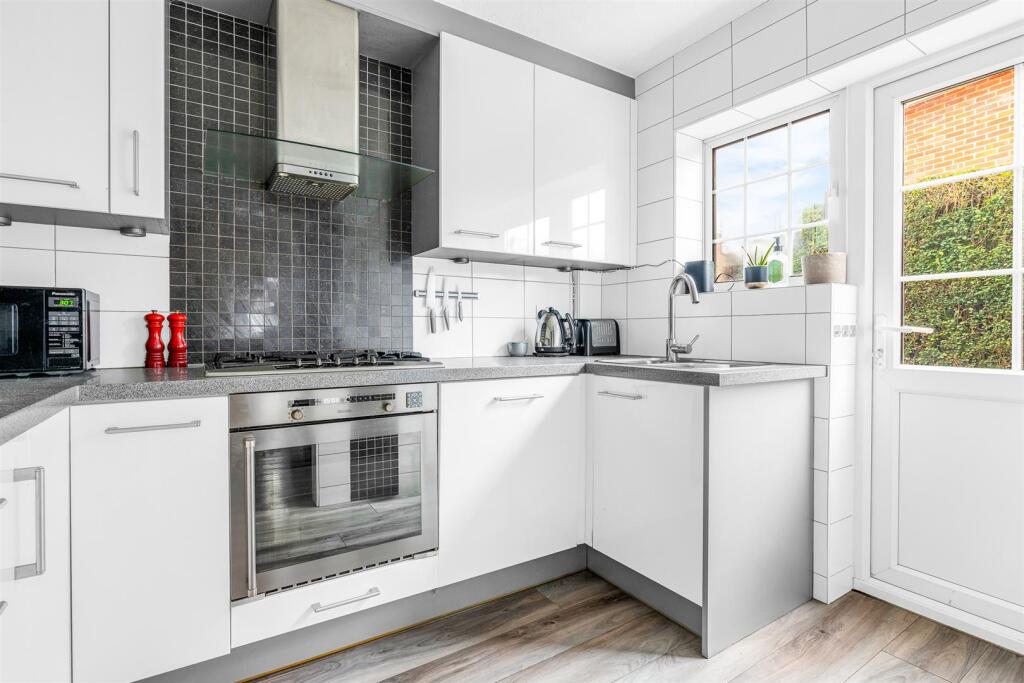 Additional image 8 of Handside Lane, Welwyn Garden City