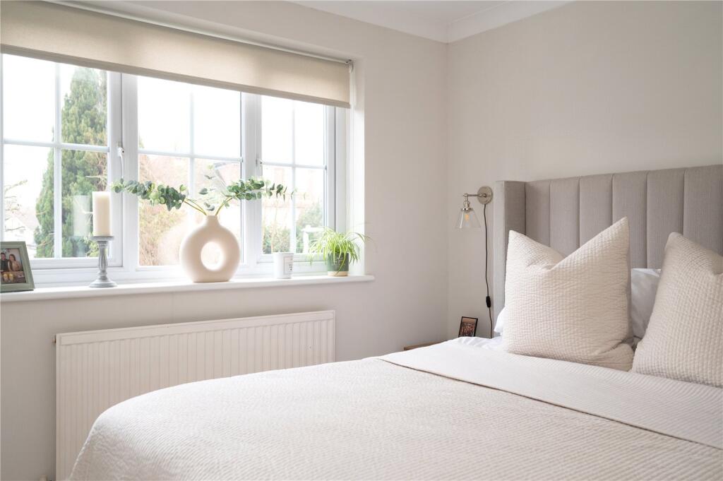 Additional image 4 of Woodlea, Hammers Gate, St. Albans, Hertfordshire