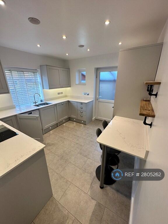 Additional image 4 of The Crescent, Welwyn, AL6