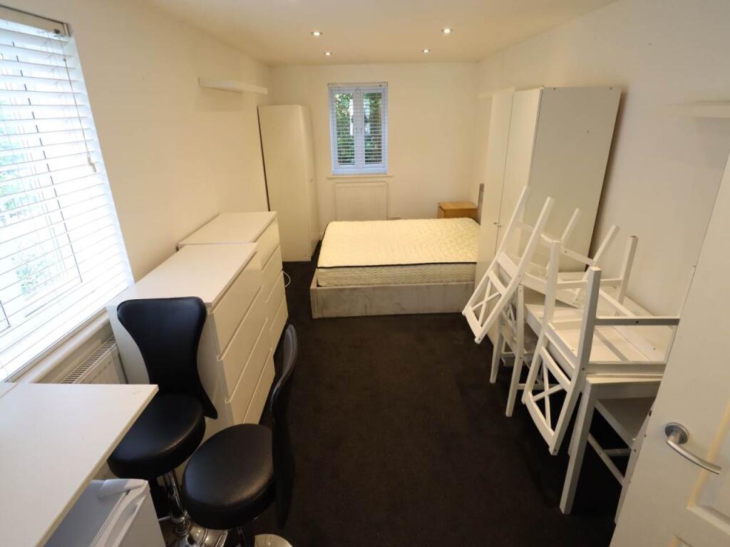 Additional image 3 of Walsingham Close, Hatfield, Hertfordshire