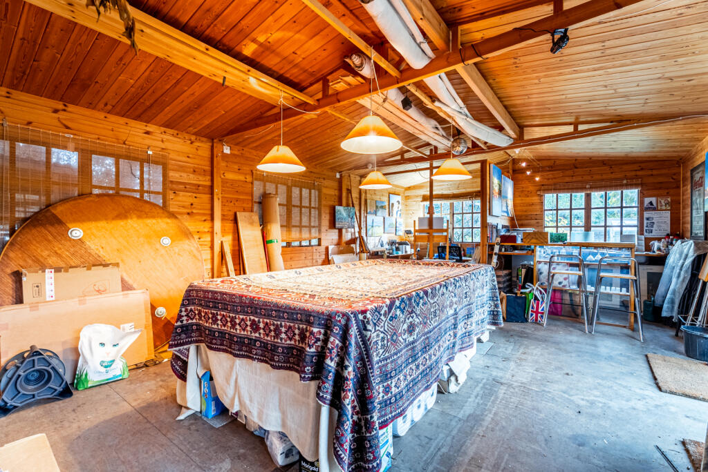 Additional image 17 of Bullens Green Lane, Colney Heath, St. Albans, Hertfordshire, AL4