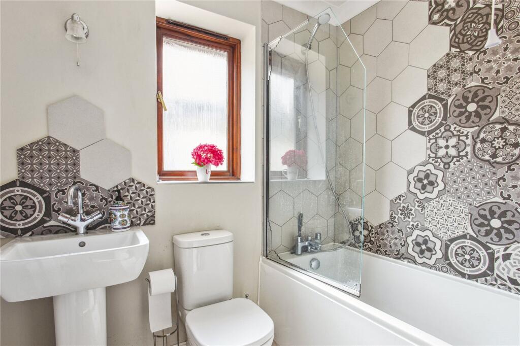 Additional image 7 of Coleswood Road, Harpenden, Hertfordshire, AL5