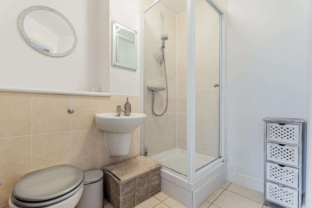 Additional image 7 of Astwick Manor, Coopers Green Lane, Hatfield, Hertfordshire, AL10