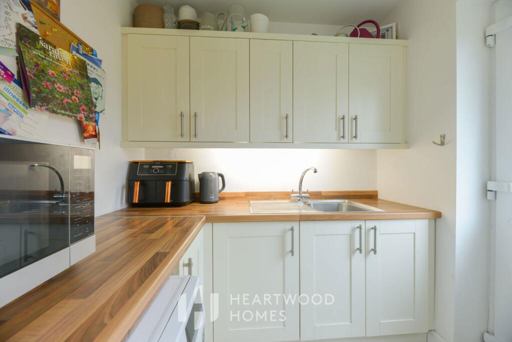 Additional image 11 of The Ridgeway, St. Albans, AL4 9UB