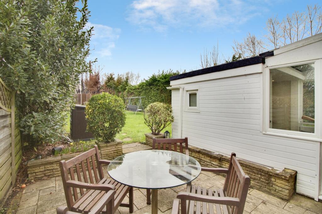 Additional image 26 of Breakmead, Welwyn Garden City