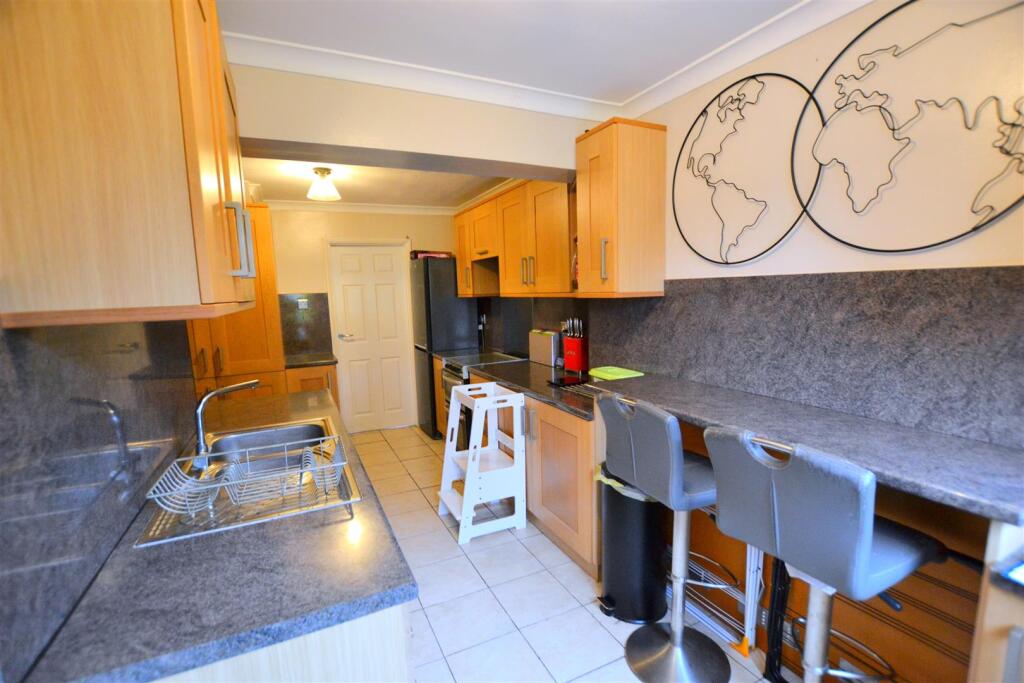 Additional image 12 of Bradshaws, Hatfield