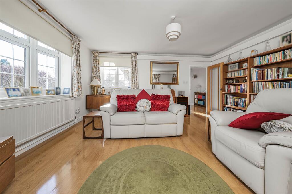 Additional image 17 of Newlyn Close, Bricket Wood, St. Albans