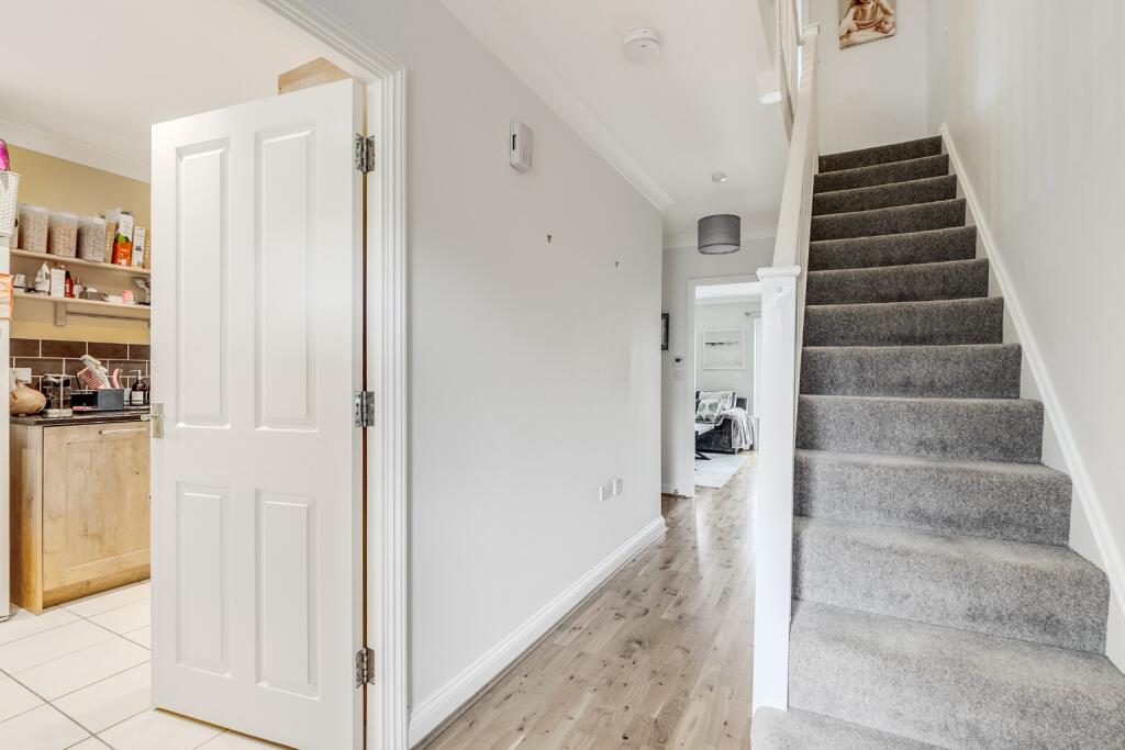 Additional image 7 of Parkway, Welwyn Garden City, Hertfordshire, AL8