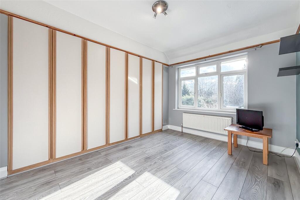 Additional image 18 of Green Lane, St. Albans, Hertfordshire, AL3