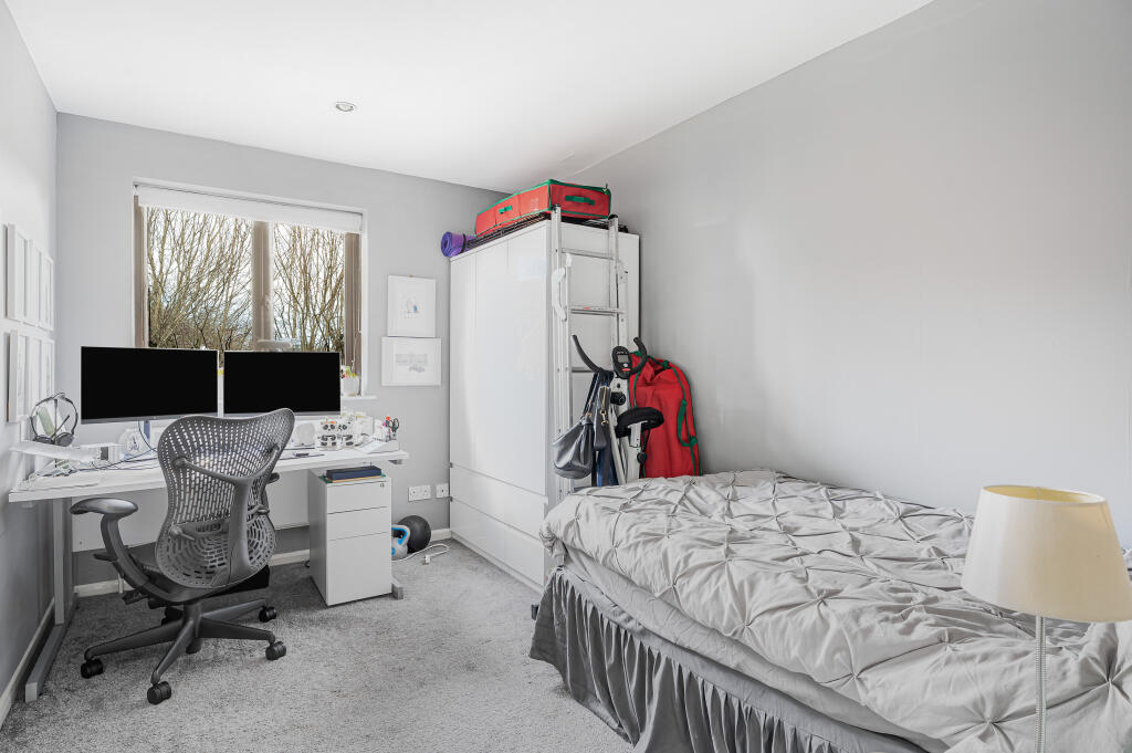 Additional image 14 of Beverley Gardens, St Albans, AL4