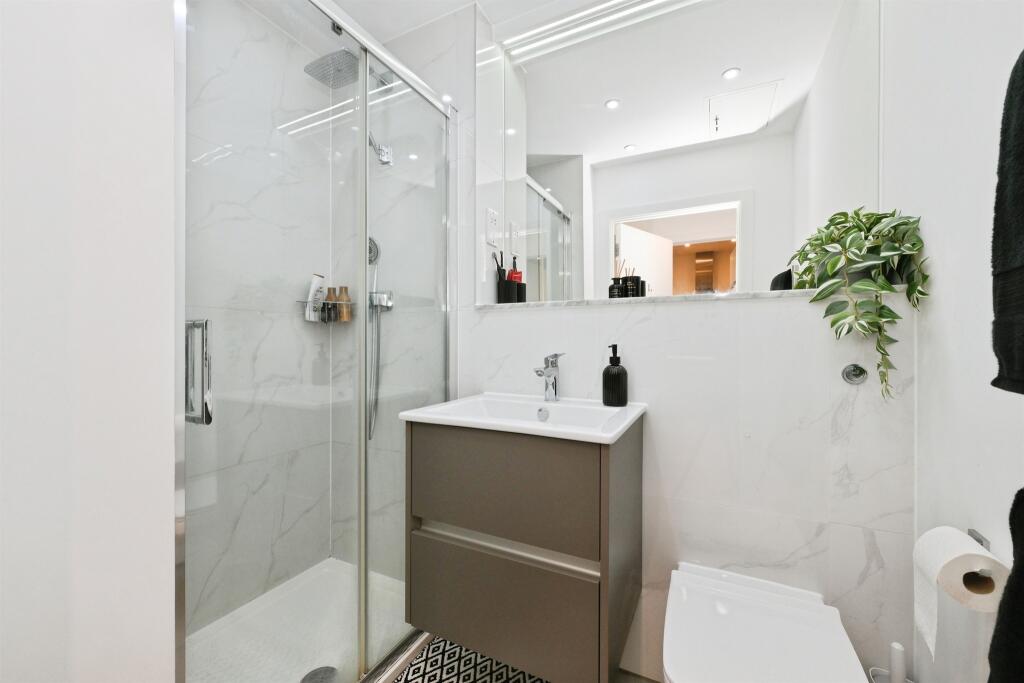 Additional image 11 of Broadwater Road, WELWYN GARDEN CITY