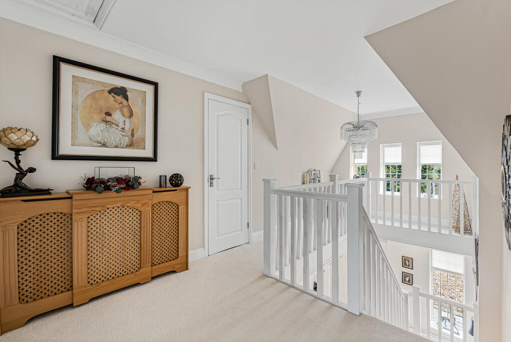 Additional image 17 of The Drive, Welwyn, Hertfordshire, AL6