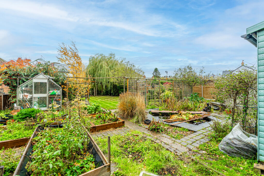 Additional image 19 of Bullens Green Lane, Colney Heath, St. Albans, Hertfordshire, AL4