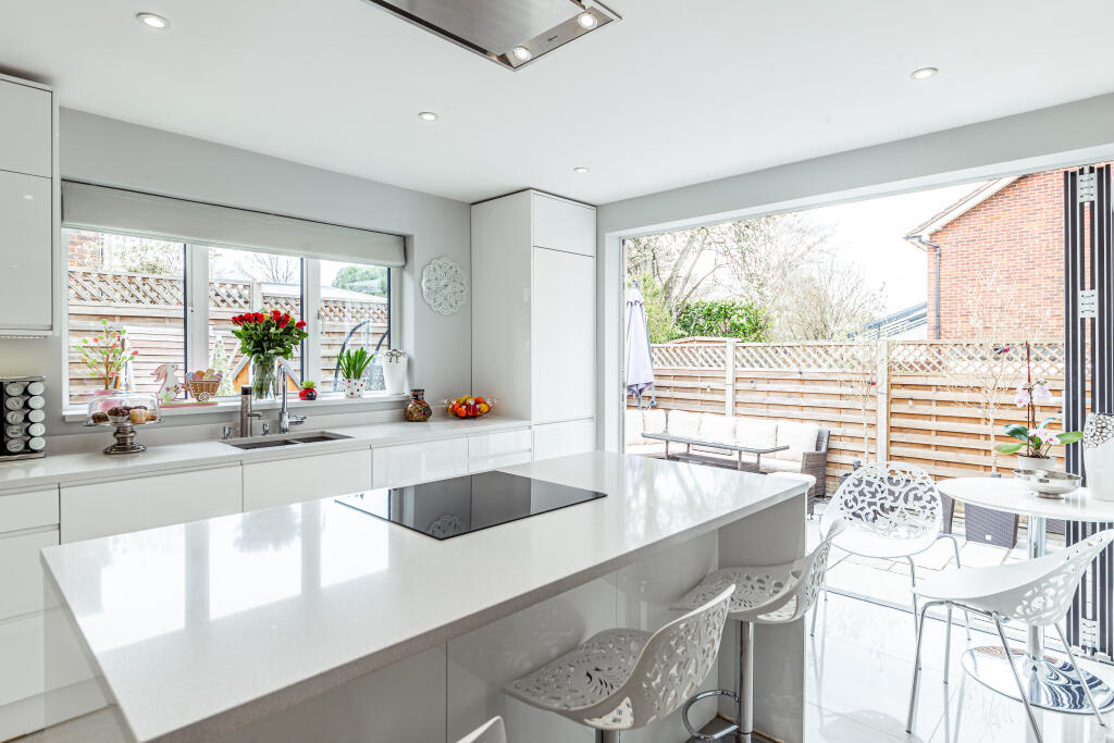 Additional image 5 of Tippendell Lane, St. Albans, Hertfordshire, AL2