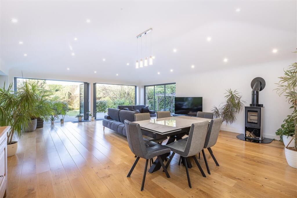 Additional image 21 of Elliswick Road, Harpenden