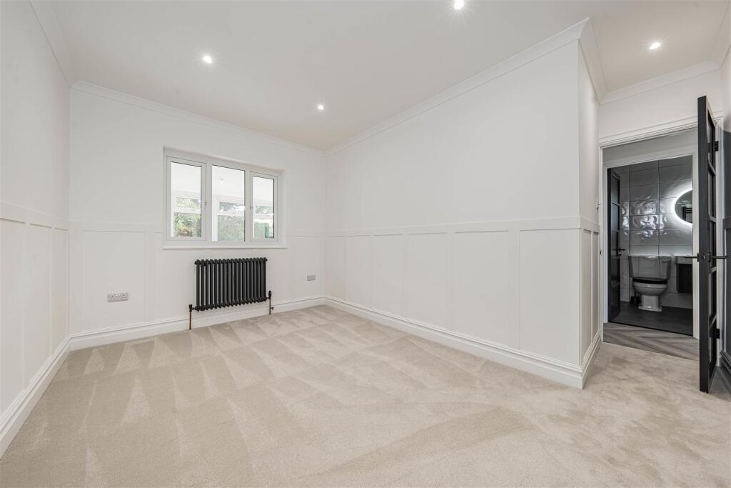 Additional image 22 of Dell Rise, Park Street, St. Albans