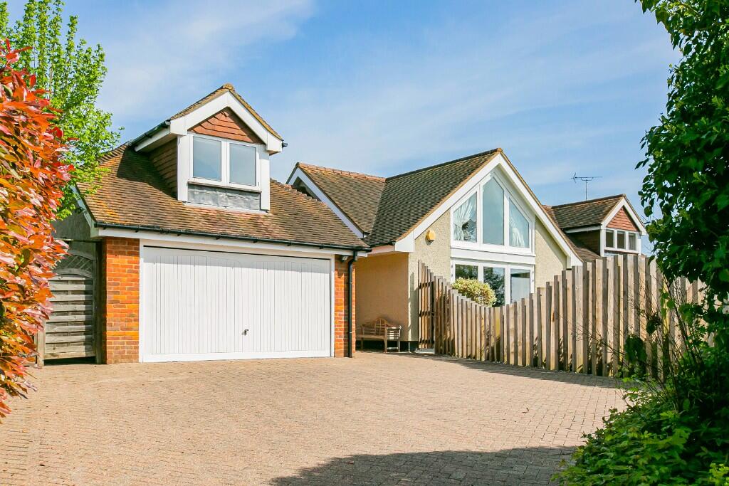 Additional image 43 of Truly distinctive family home, 1 Lamb Lane, Redbourn, AL3