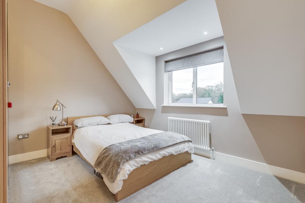 Additional image 19 of Burnham Green Road, Welwyn, Hertfordshire, AL6