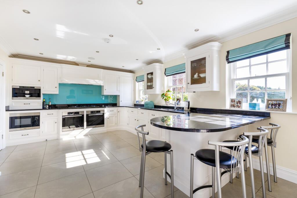 Additional image 17 of Prospect Lane, Harpenden, AL5